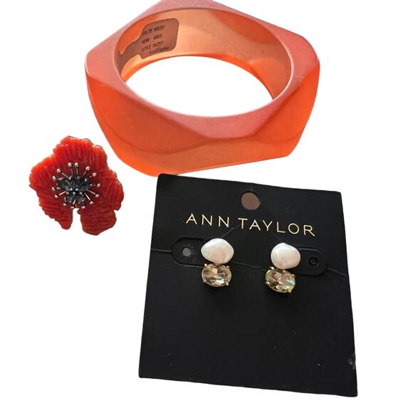 Ann Taylor Bangle Bracelet Ring & Earrings NEW - Picture 1 of 5